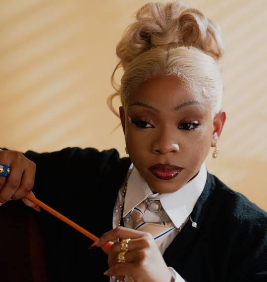 Fave - Afrobeats artists to watch, Nigerian rising stars